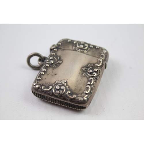 330 - Antique Victorian 1897 Birmingham Sterling Silver Vetsa / Match Case (25g)