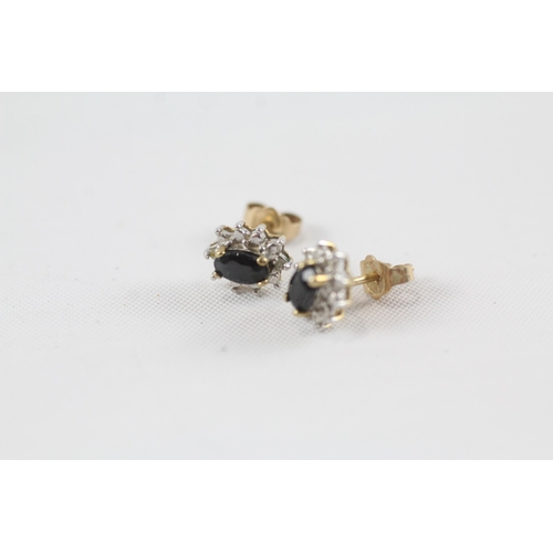 40 - 9ct gold diamond & sapphire oval cluster stud earrings (1.1g)