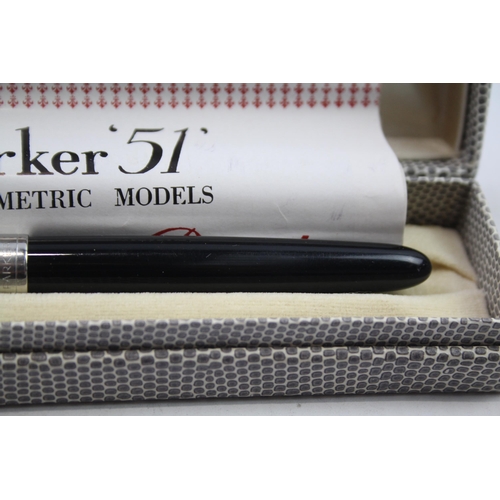 400 - Vintage PARKER 51 Black Fountain Pen w/ Brushed Steel Cap Writing Boxed