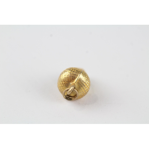 56 - 9ct gold acorn charm (0.7g)