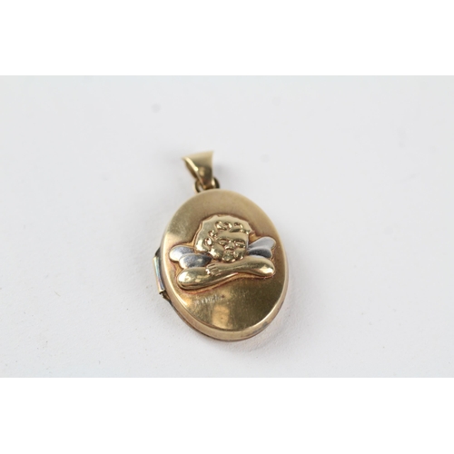 68 - 9ct gold cherub locket (1.5g)