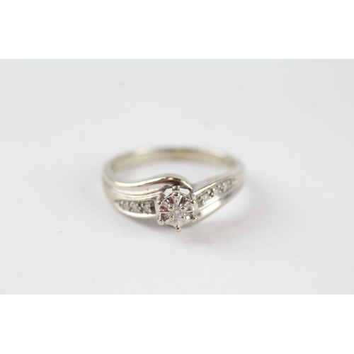 71 - 9ct gold vintage diamond solitaire ring (3.1g) Size  R