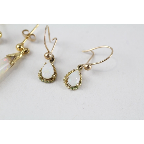 80 - 2 x 9ct gold opal drop earrings (3.1g)