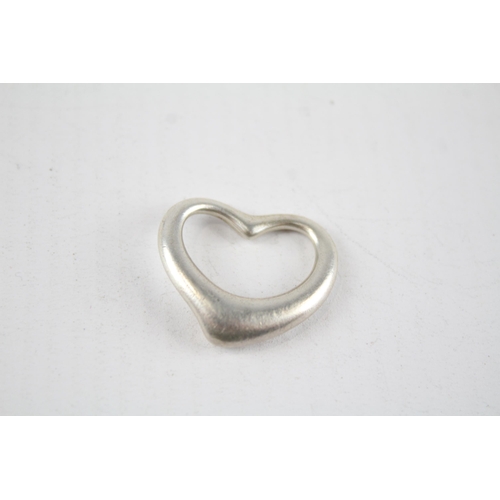 166 - Tiffany & Co sterling silver heart pendant (7g)