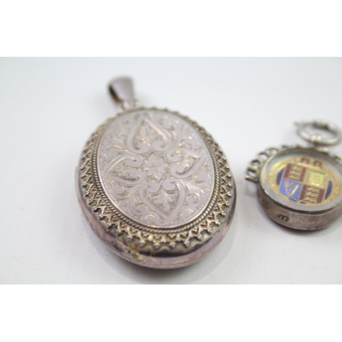 185 - Antique Victorian sterling silver pendants including locket, coin (25g)