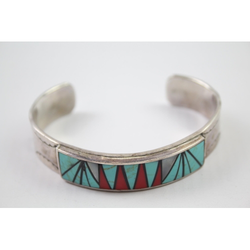 204 - Sterling silver native American gemstone inlay torque bracelet (44g)