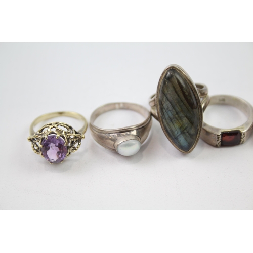 211 - A collection of sterling silver gemstone rings including labradorite (38g)