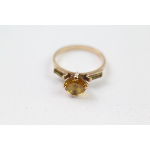 116 - 9ct gold yellow sapphire dress ring (2.2g) Size  M