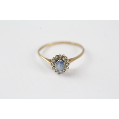 2 - 9ct gold vintage sapphire and diamond set cluster ring (1.4g) Size  T