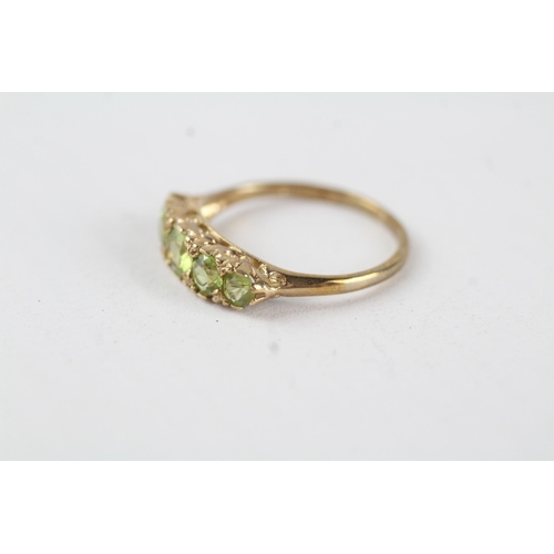 25 - 9ct gold vintage peridot five stone ring (1.7g) Size  M