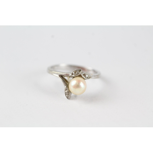 27 - 10ct gold vintage cultured pearl & diamond foliate dress ring (2.4g) Size  L