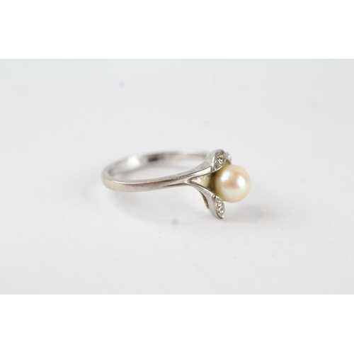 27 - 10ct gold vintage cultured pearl & diamond foliate dress ring (2.4g) Size  L