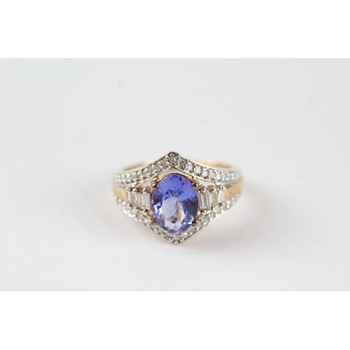 32 - 9ct gold tanzanite & diamond dress ring (4g) Size  N 1/2