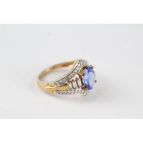 32 - 9ct gold tanzanite & diamond dress ring (4g) Size  N 1/2