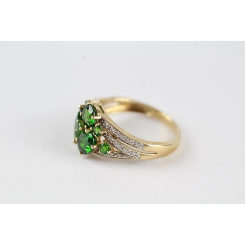 34 - 9ct gold diopside & diamond cluster ring (3.5g) Size  P