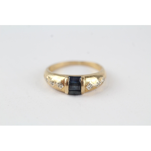 43 - 9ct gold sapphire & diamond ring (2.5g) Size  M