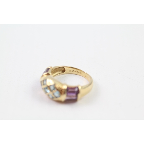 62 - 14ct gold blue topaz & amethyst dress ring (4.3g) Size  M