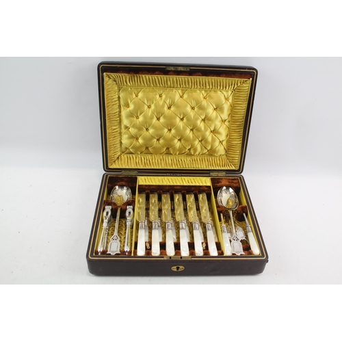 241 - Antique Victorian Cutlery Set Mother of Pearl 1886-87 Quilted silk Brown Velvet