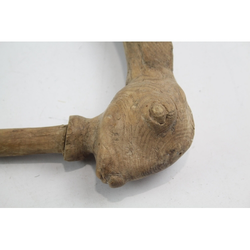 251 - Early 19th Century Folk Art Carved Wooden Walking Stick Handle Of Hare