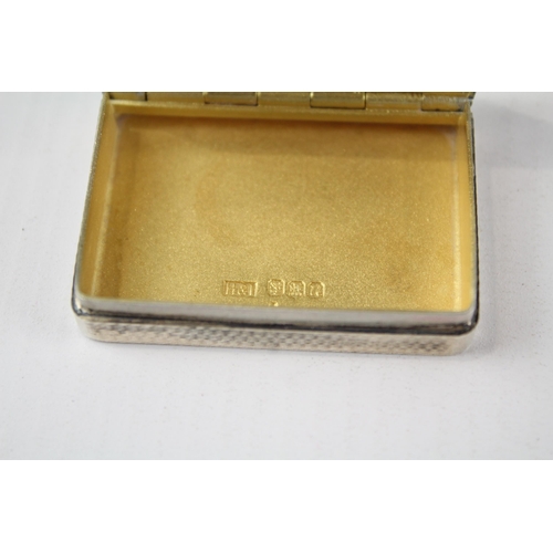 273 - Vintage Hallmarked 1994 Edinburgh Scottish Sterling Silver Snuff Box (38g)