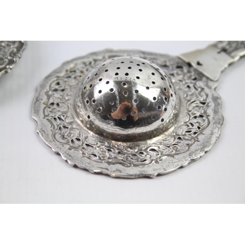 275 - Antique / Vintage Stamped .800 Continental Silver Ornate Tea Strainer (128g)