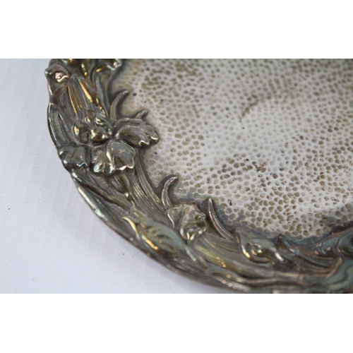 285 - Antique / Vintage Art Nouveau Style .950 Silver Floral Pin / Trinket Dish (59g)