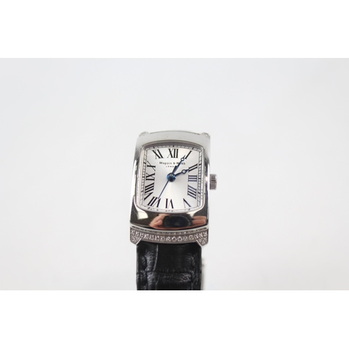 335 - MAPPIN & WEBB Ladies Diamante WRISTWATCH Quartz WORKING