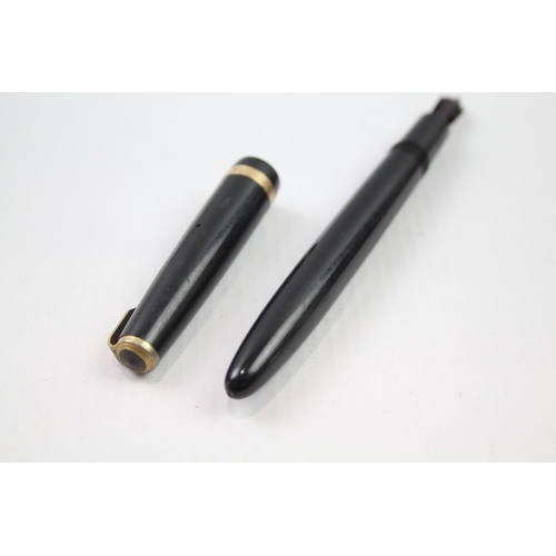 349 - Vintage PARKER Maxima Black Casing Fountain Pen w/ 14ct Gold Nib WRITING