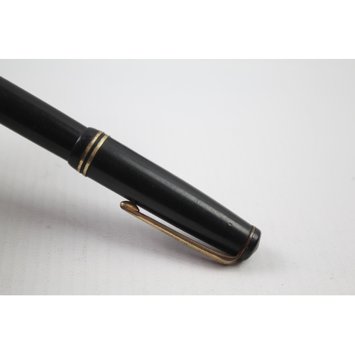 351 - Vintage PARKER Victory Black FOUNTAIN PEN w/ 14ct Gold Nib WRITING