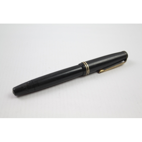 351 - Vintage PARKER Victory Black FOUNTAIN PEN w/ 14ct Gold Nib WRITING