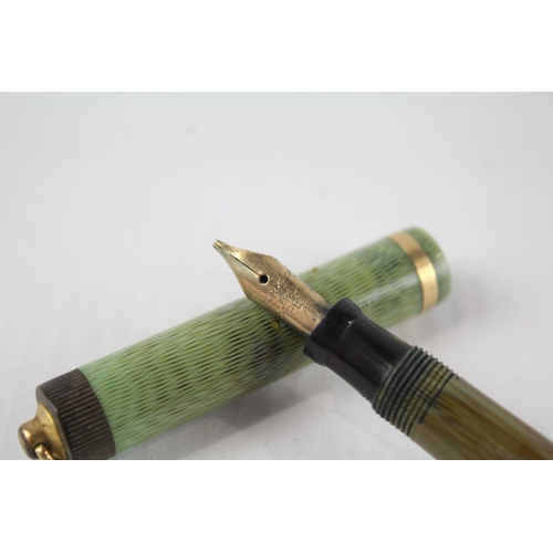 353 - Vintage PARKER Lucky Curve Green Fountain Pen w/ 14ct Gold Nib WRITING