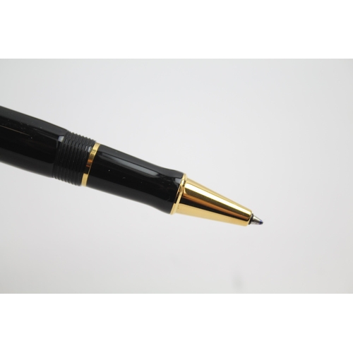 366 - PARKER Duofold Black Lacquer Rollerball Pen WRITING In Original Box