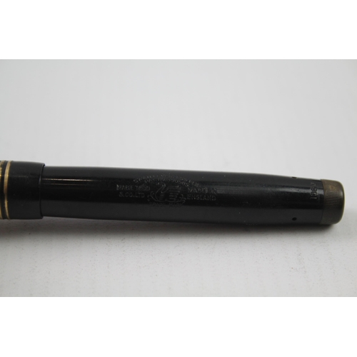 372 - Vintage MABIE TODD Swan Leverless Black Fountain Pen w/ 14ct Gold Nib WRITING