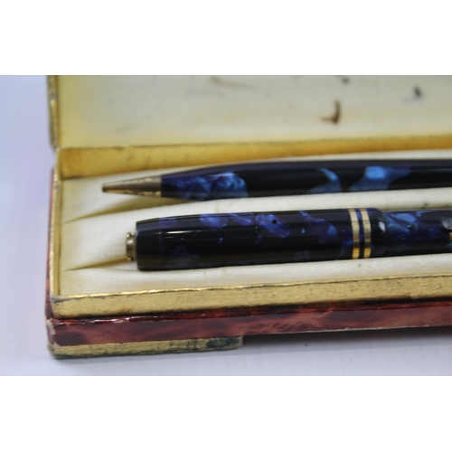 376 - Vintage CONWAY STEWART No.728 Dandy Navy Fountain Pen w/ Pencil, Original Box