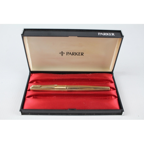 377 - Vintage PARKER 61 Gold Plated Cased Fountain Pen w/ 14ct Gold Nib WRITING 23g