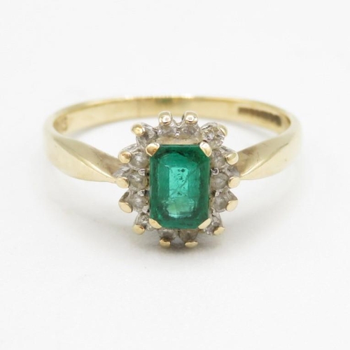 150 - 9ct gold synthetic emerald & diamond halo ring (2.5g) Size  R