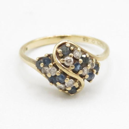 153 - 9ct gold vintage sapphire & diamond cluster ring (2.4g) Size  M 1/2