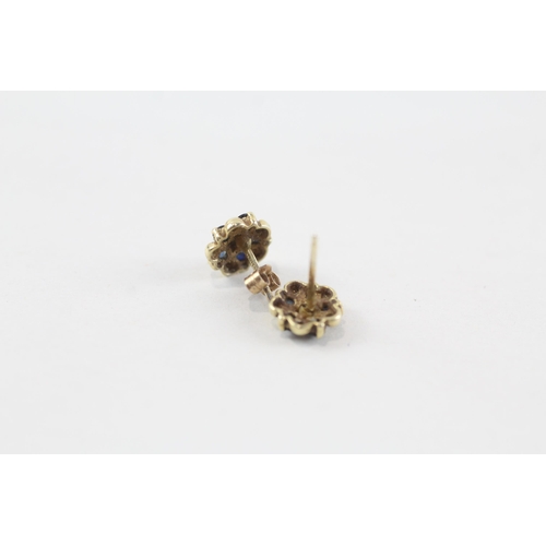 116 - 2x 9ct gold sapphire & diamond cluster stud earrings (2.5g)