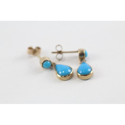 119 - 2x 9ct gold turquoise earrings (3g)