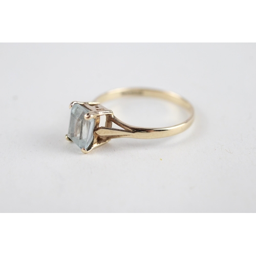 133 - 9ct gold aquamarine solitaire ring (1.5g) Size  N