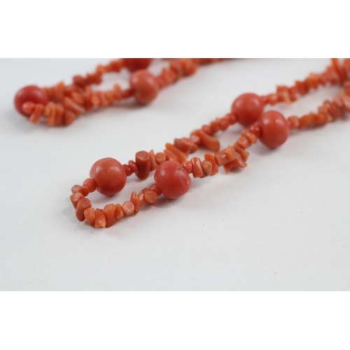 173 - 9ct gold coral necklace (14.8g)