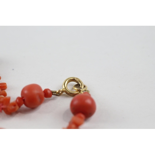 173 - 9ct gold coral necklace (14.8g)