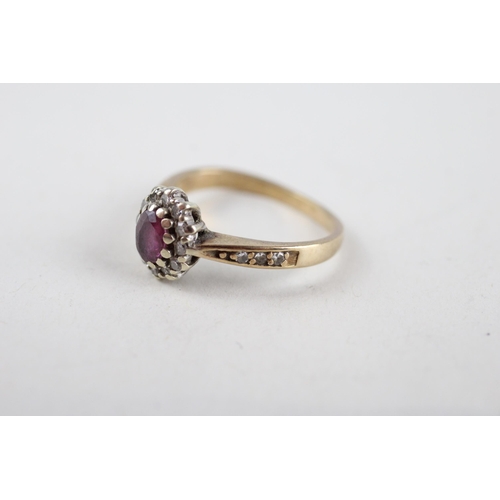 179 - 9ct gold ruby & diamond cluster ring (2.3g) Size  I