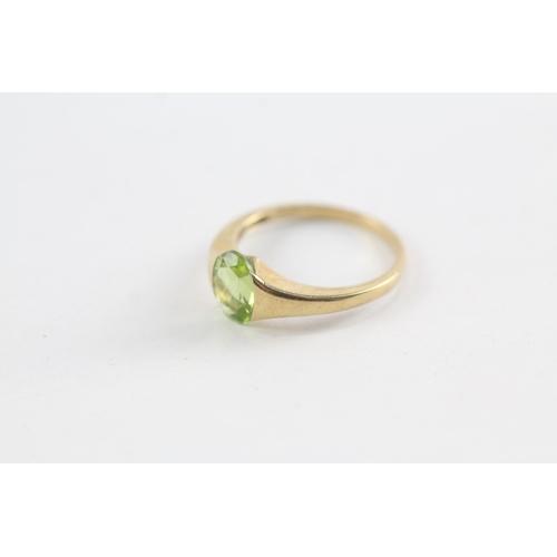 189 - 9ct gold oval cut peridot ring (2.1g) Size  N