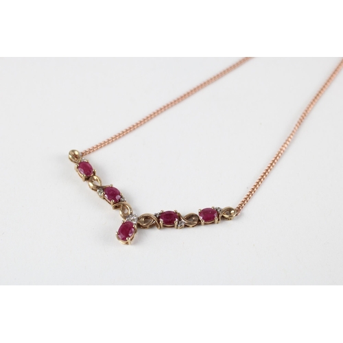9ct gold synthetic ruby & diamond necklace (6.1g)