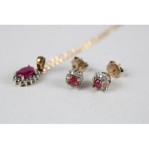 81 - 2x 9ct gold ruby & diamond cluster necklace & earring set (2.5g)