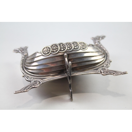 325 - Vintage .900 SILVER Novelty Viking Long Boat Condiment Dish (20g)