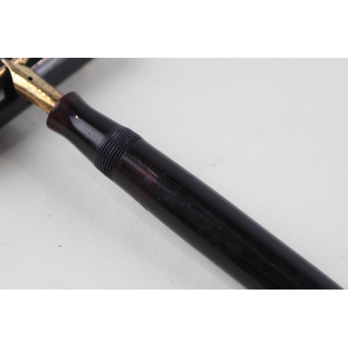 412 - Vintage PARKER Vaccumatic Black Fountain Pen w/ 14ct Gold Nib WRITING