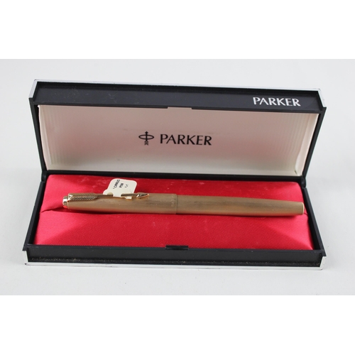 432 - Vintage PARKER 61 Gold Plated Fountain Pen w/ 14ct Gold Nib WRITING Boxed