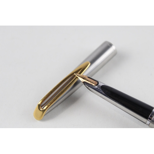 447 - Vintage WATERMAN C/F Brushed Steel FOUNTAIN PEN w/ 18ct Gold Nib WRITING